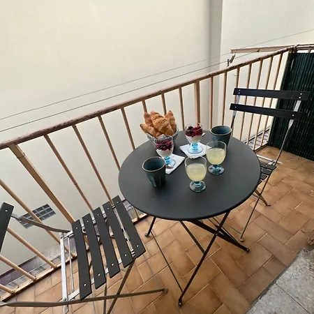 Prive De Charme Et Calme Proche Port Lympia Apartment Nizza